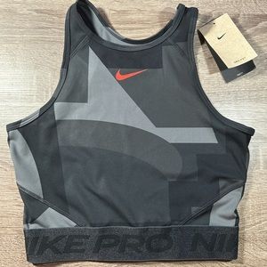 Nike Pro Tank